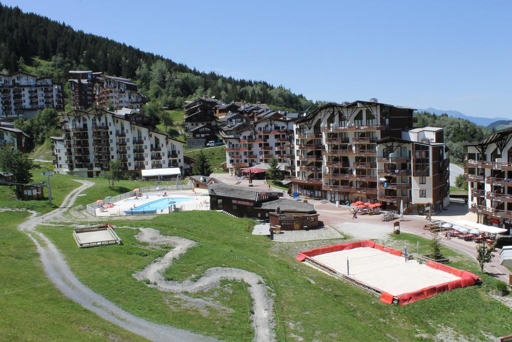 Résidence Grand Bois Clés Blanches La Tania Exterior foto