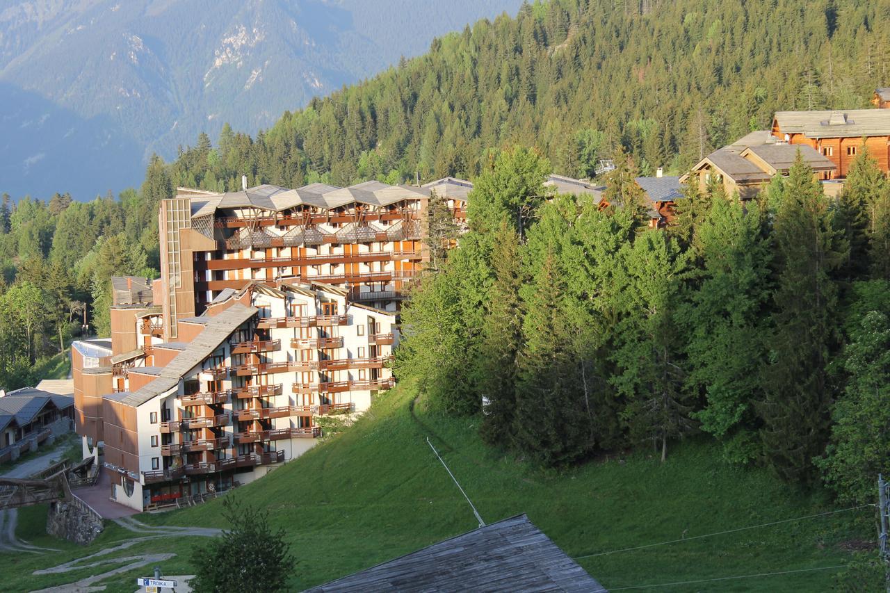 Résidence Grand Bois Clés Blanches La Tania Exterior foto